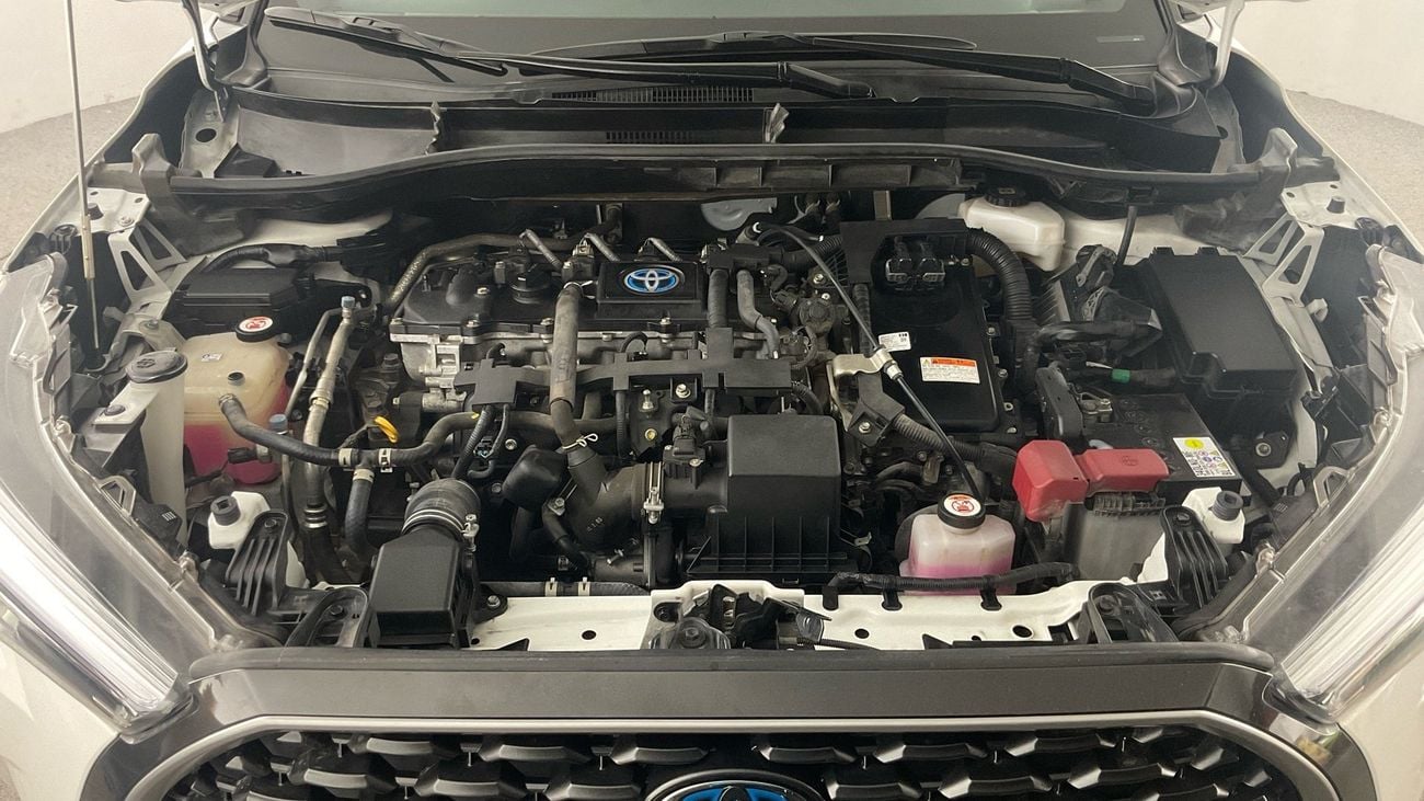 Toyota Corolla Cross GLI | upto AED 20,000 Ramadan Discount | Guaranteed Warranty | 0 Down Payment