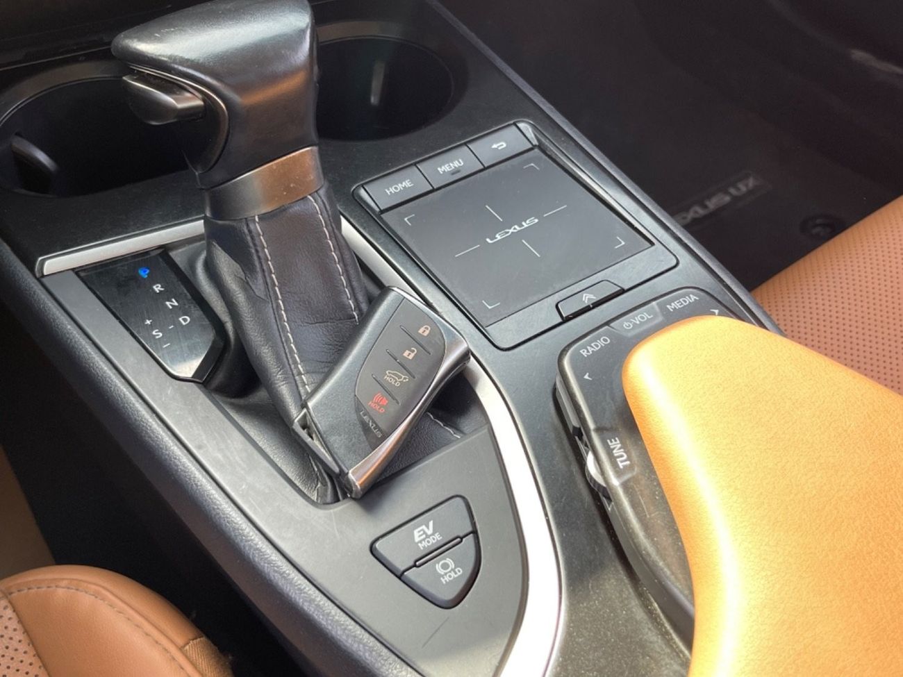 Lexus UX250h 2021 LEXUS UX250h HYBRID FULL OPTIONS IMPORTED FROM USA