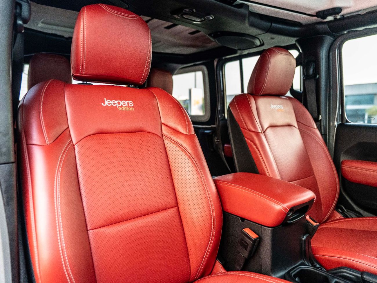 Jeep Wrangler Unlimited Sport 3.6L A/T