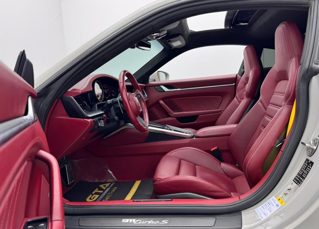 بورش 911 Turbo S 3.8L (640 HP) Coupe 2022 Porsche 911 Turbo S, Sep / 2026 Porsche Warranty, Porsche Service H