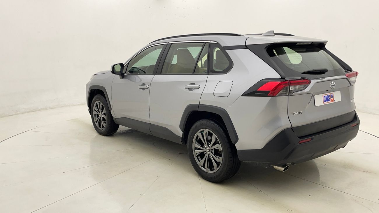 تويوتا راف ٤ VX 2.5 | بدون دفعة مقدمة | اختبار القيادة في المنزل