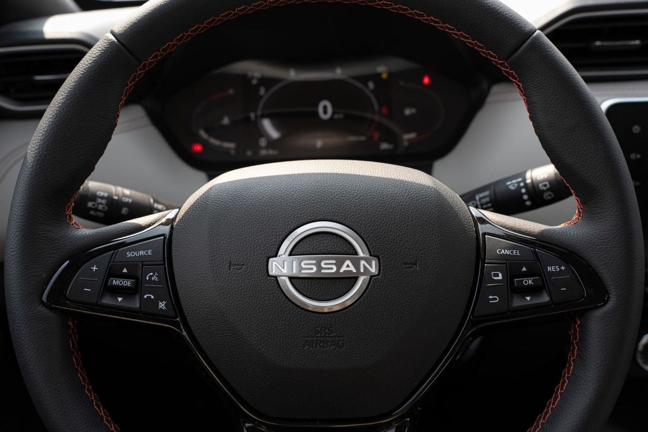 نيسان ماغنيت SL