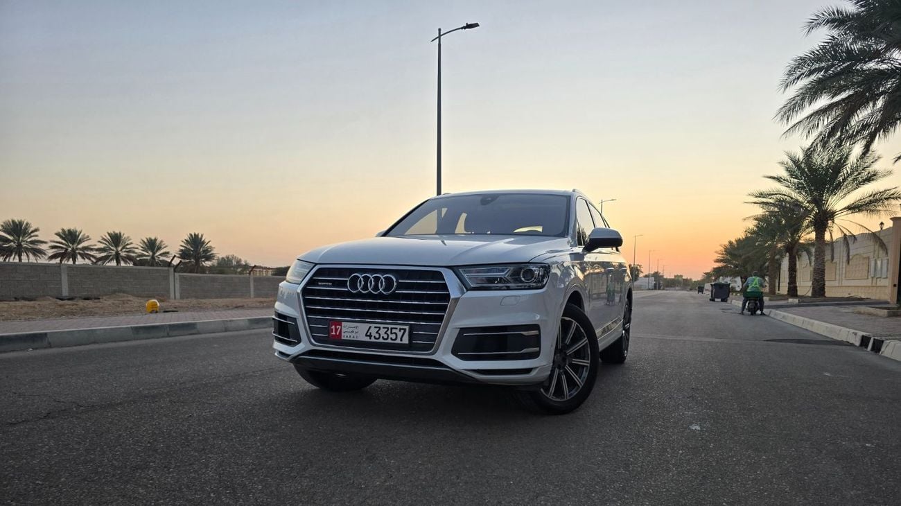أودي Q7 45 TFSI quattro 3.0L