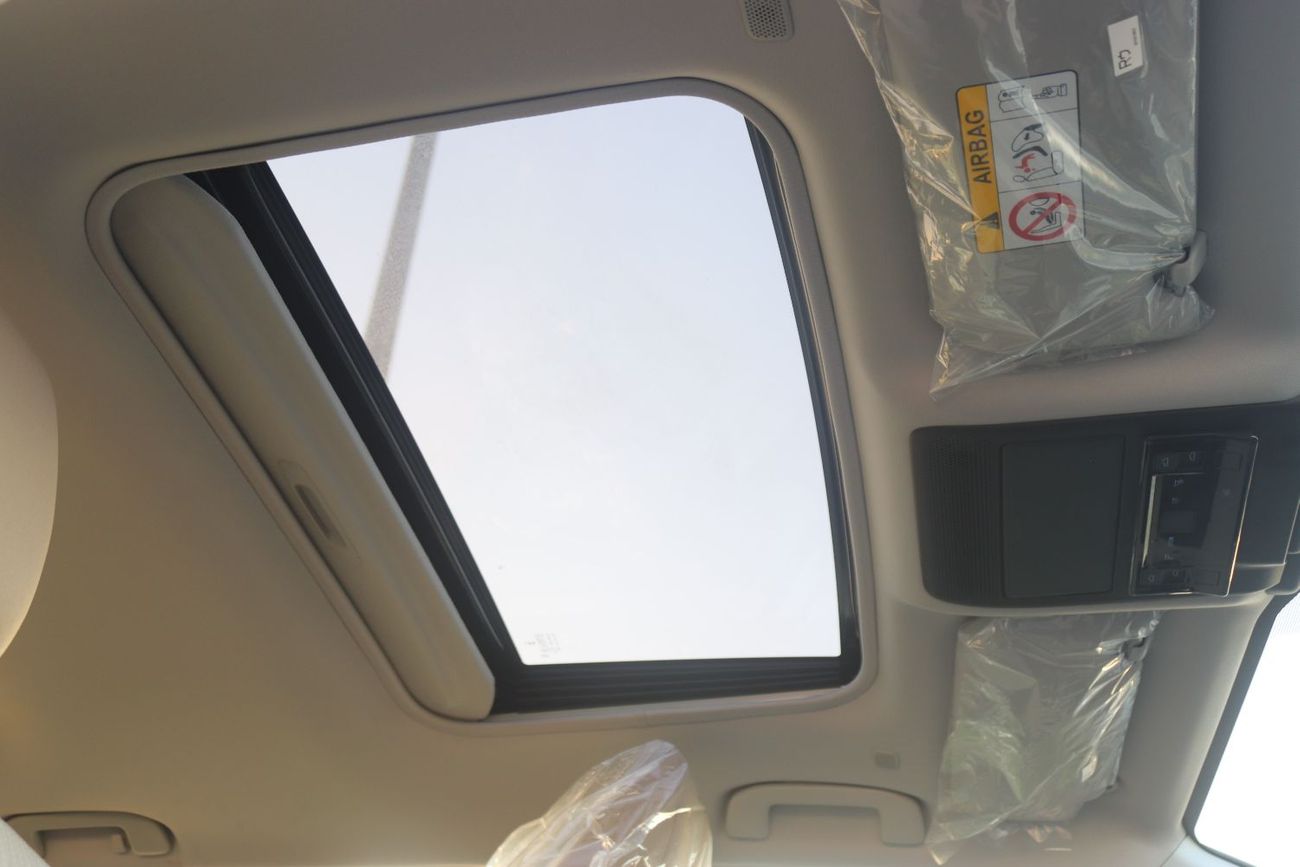 تويوتا راف ٤ 2.0 XLE , SUNROOF , ALLOY WHEELS , PUSH START, MODEL 2026