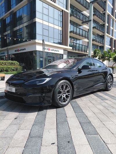 Tesla Model S LONG RANGE