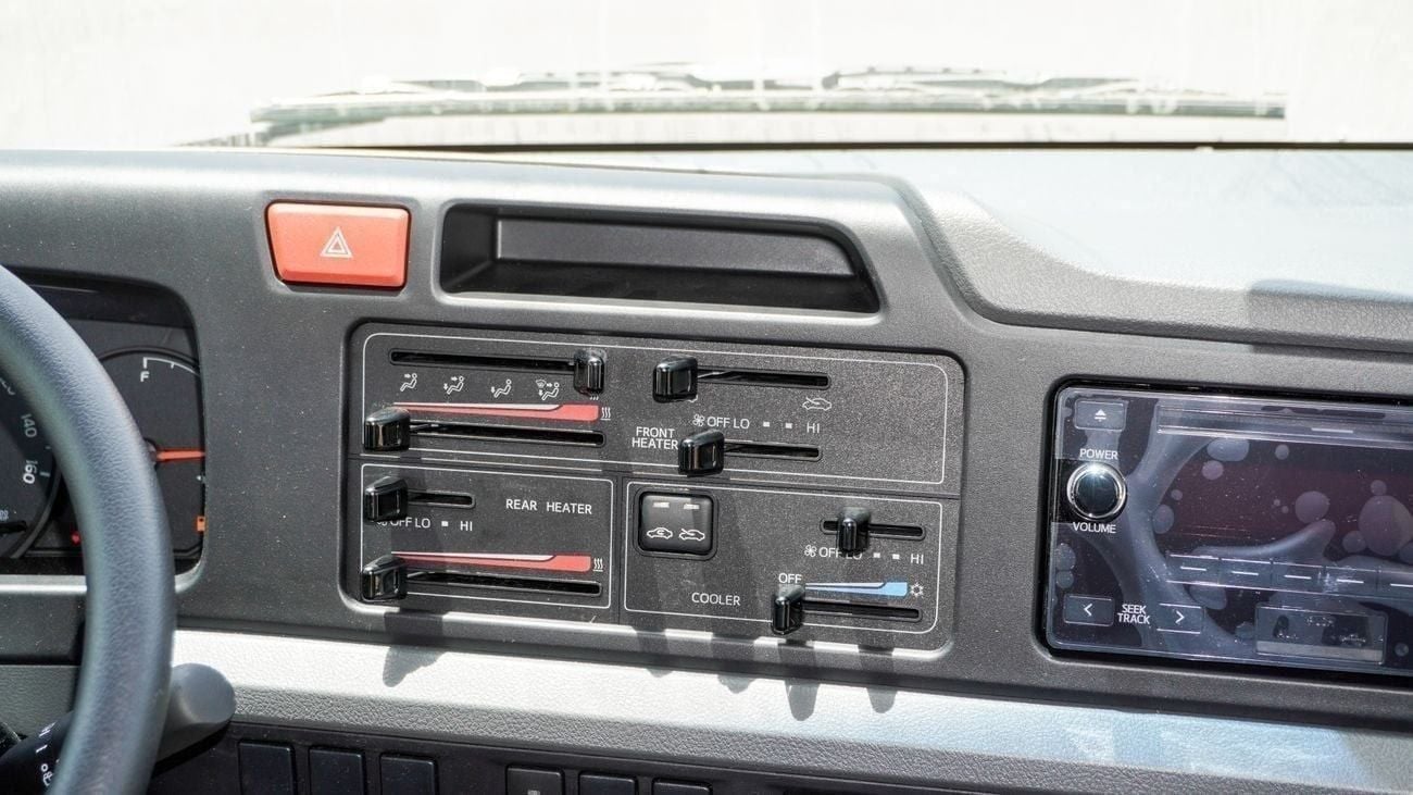 Toyota Coaster BUS COASTER 2.7L PETROL 23 SEATER 2025 MODEL