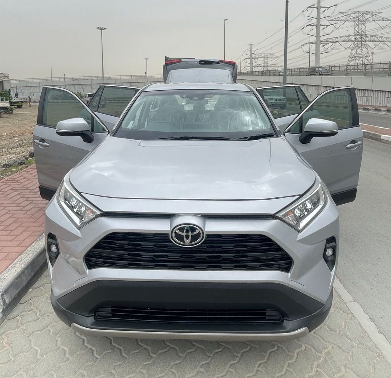 تويوتا راف ٤ Toyota Rav4 ,Petrol 2.0L ,right Hand Drive ,Only For Export Available