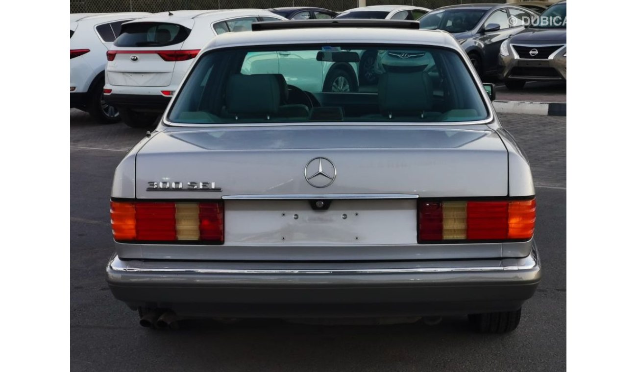 Mercedes-Benz 300 SEL 1990