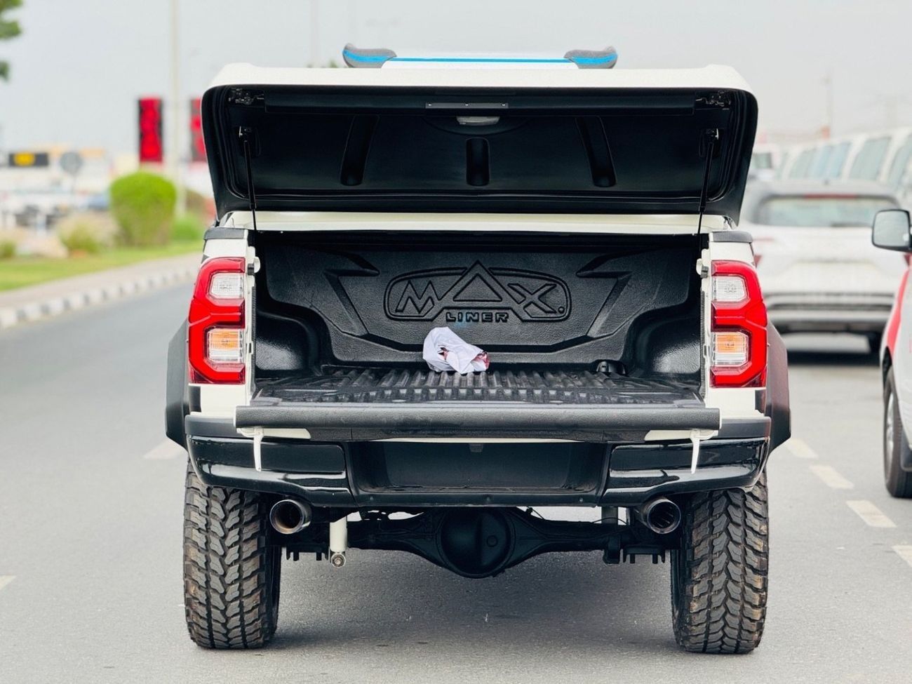 Toyota Hilux Toyota hilux 2016 facelift to 2024