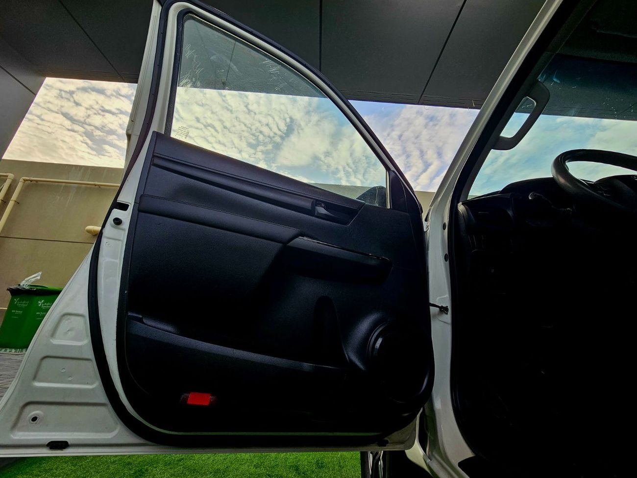 Toyota Hilux ADVENTURE PATROL/ AUTO GEAR/ AUTO WINDOWS / FULL OPTION/ WIDE BODY