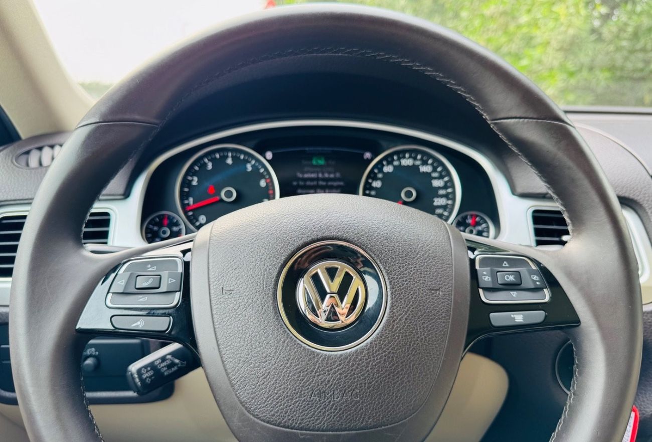 Volkswagen Touareg SEL 3.6L