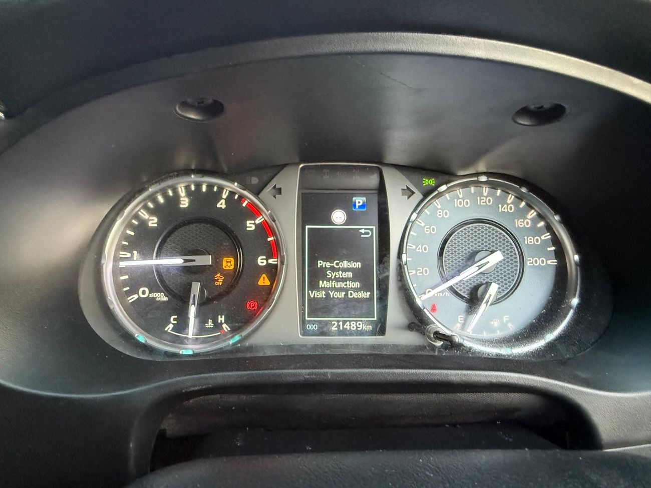 Toyota Hilux SR5 full option 4x4 top of the range export from Australia right hand drive