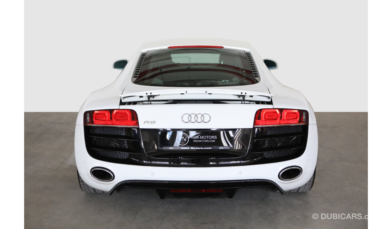 Audi R8 2013 5.2 V-10 (Immaculate, 525bhp, AAA Warranty till 30-03-2020, Carbon Trim)