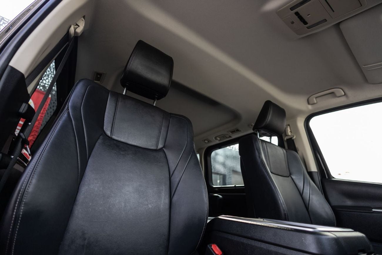 تويوتا جرافينا Premium 3.5L