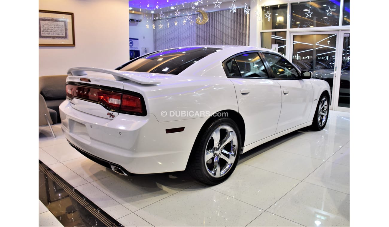 Dodge Charger ONLY18000 KM RT 2014 Model!! White Color! GCC Specs