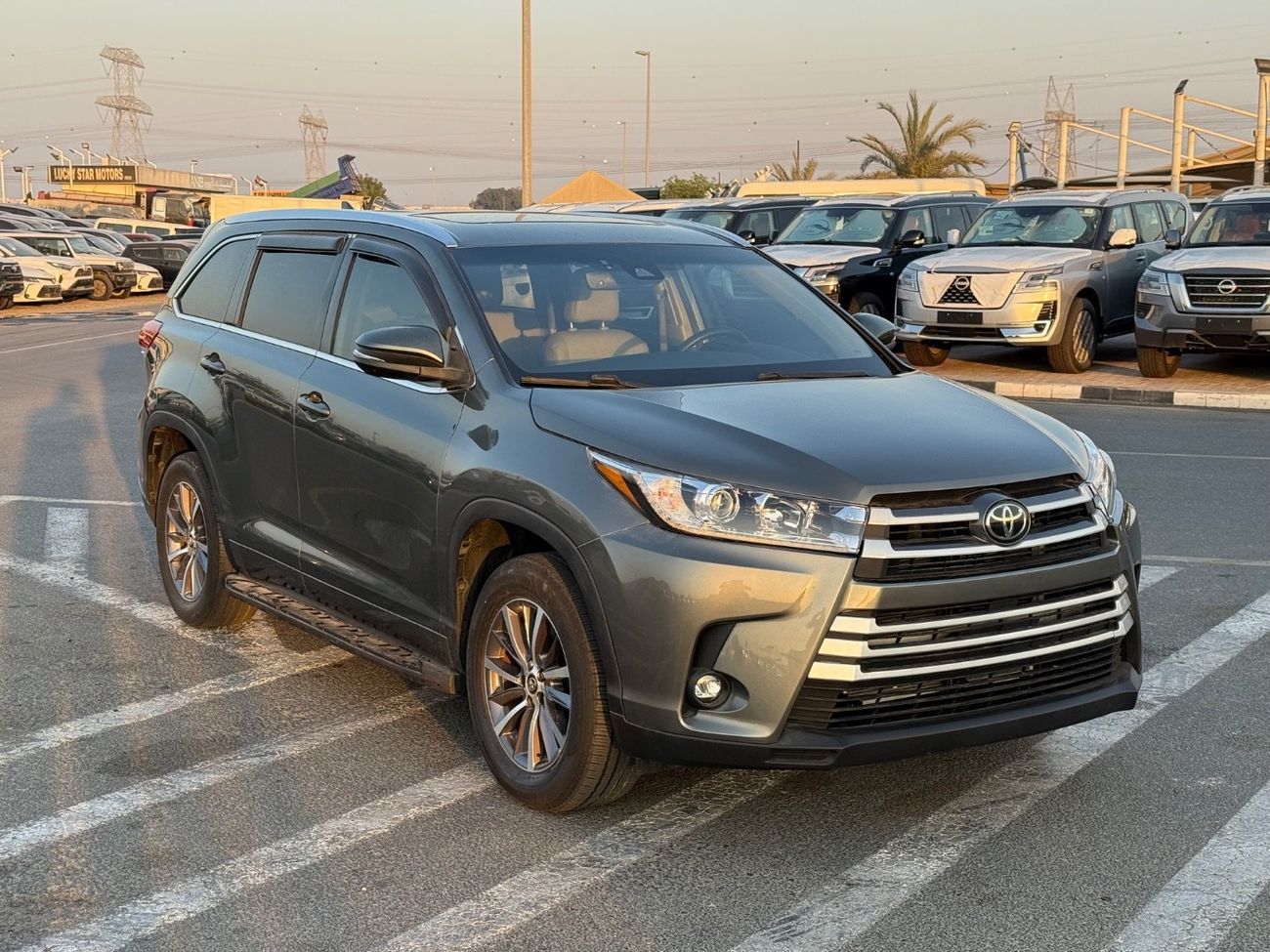 Toyota Highlander 2018 TOYOTA HIGHLANDER XLE FULL OPTIONS IMPORTED FROM USA
