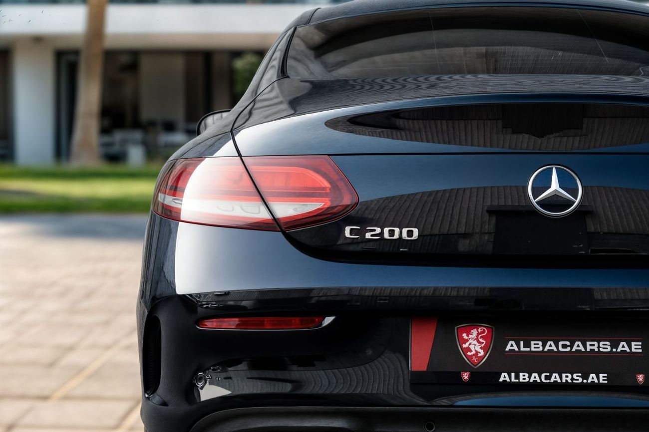 مرسيدس بنز C 200 2,629 P.M | 0% Downpayment | C200 Coupe AMG | Low KM!