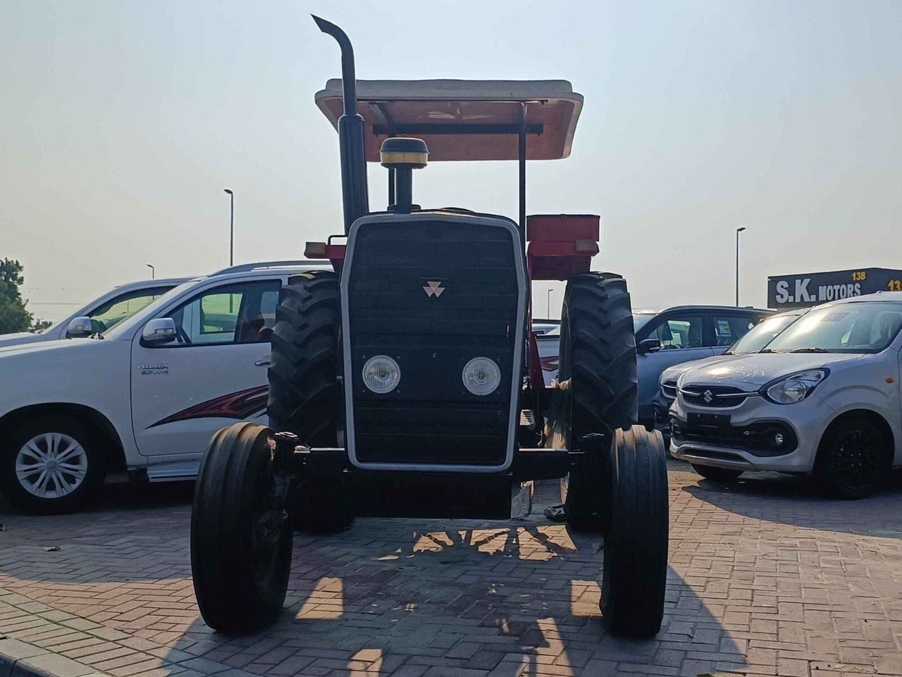 ماسي فيرجوسون 290 Tractor, Diesel, With Hok, 2WD, Hydrostatic Steering (CODE # 67921)