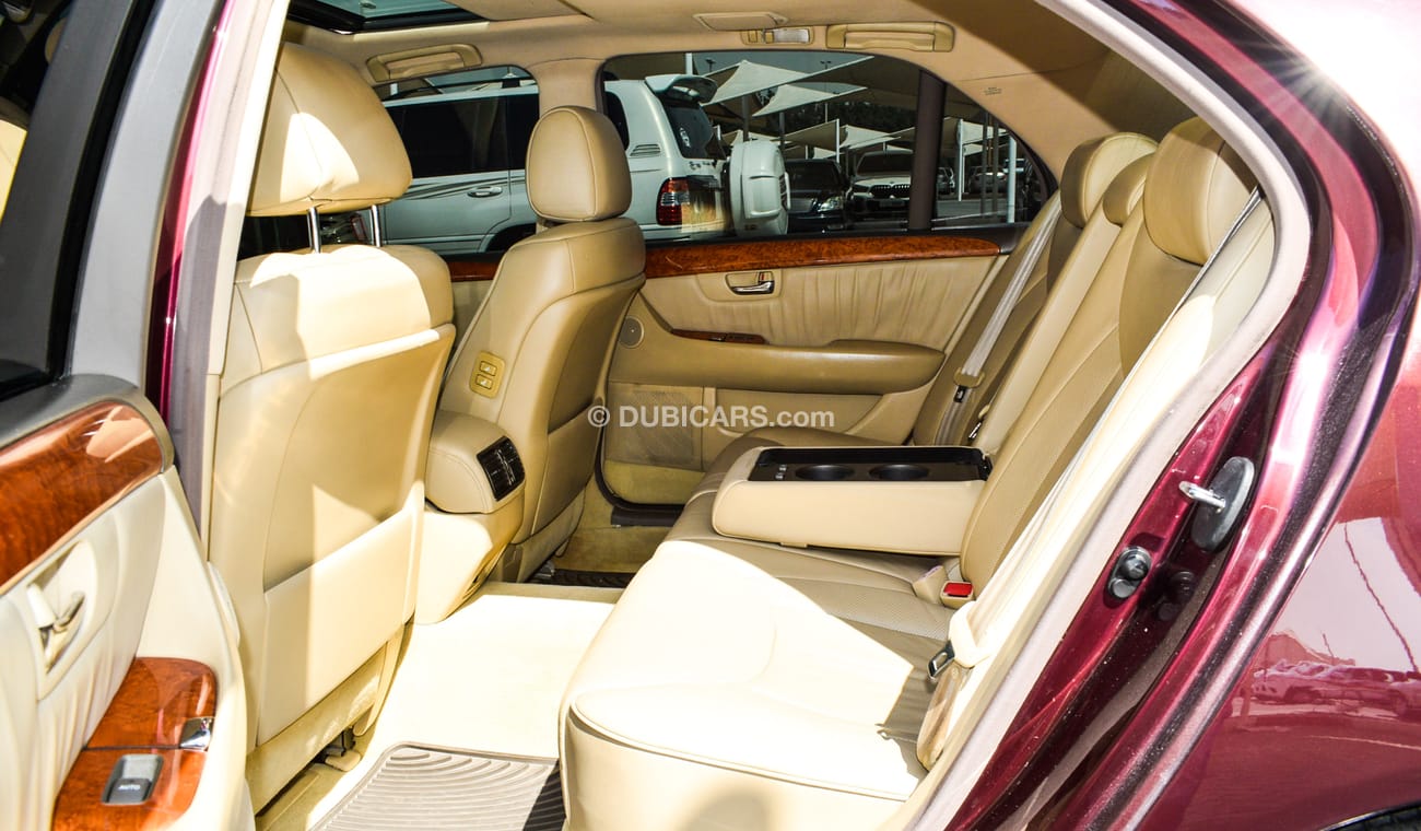 Lexus LS430