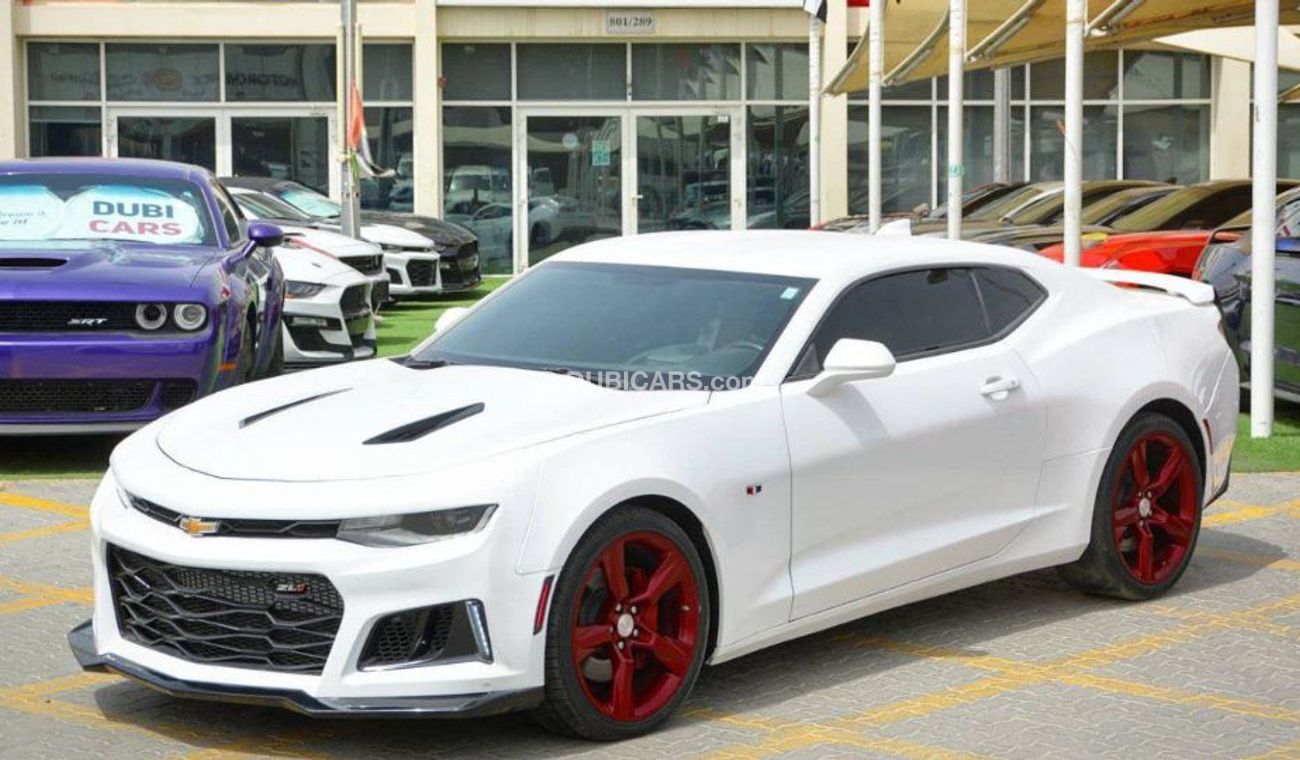 Chevrolet Camaro 3.6L engine. V6