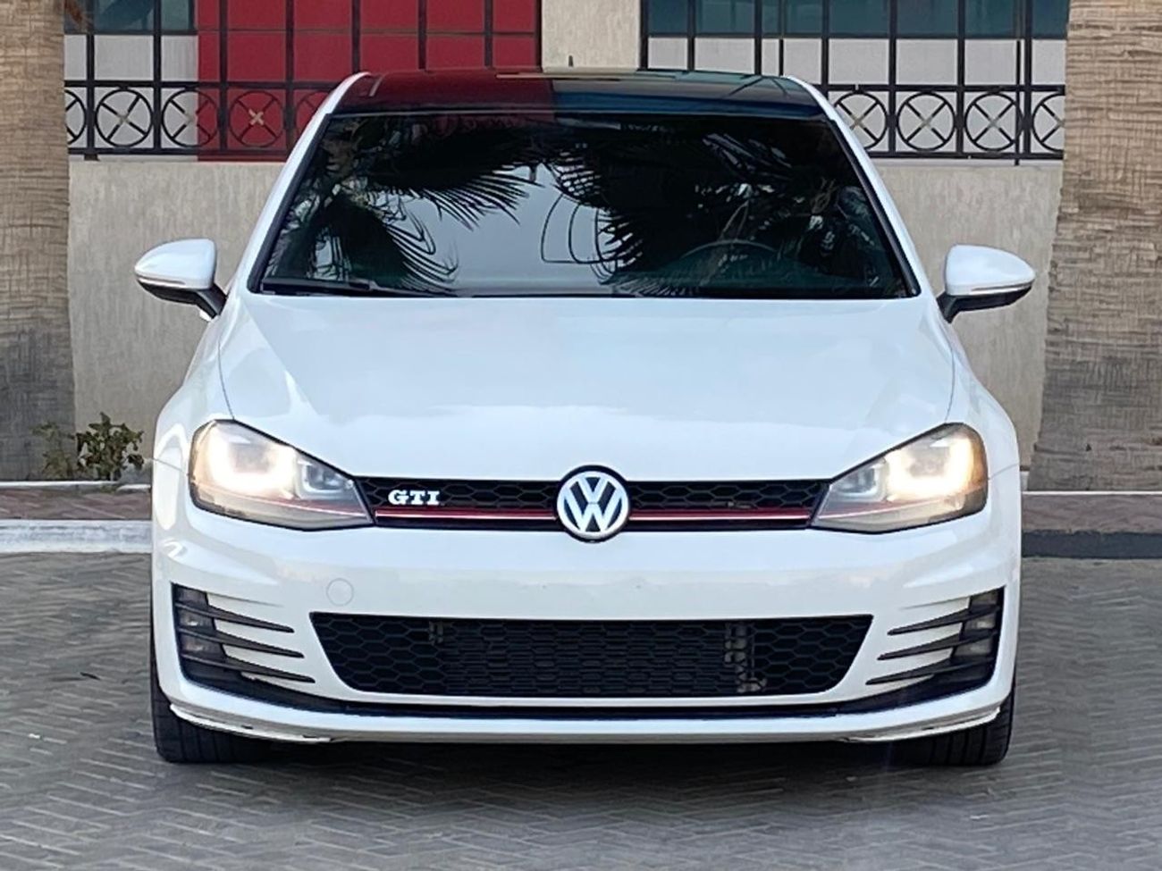 Volkswagen Golf GTI