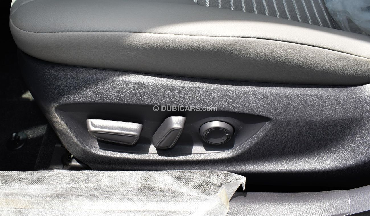 Toyota Camry SE 2.5L