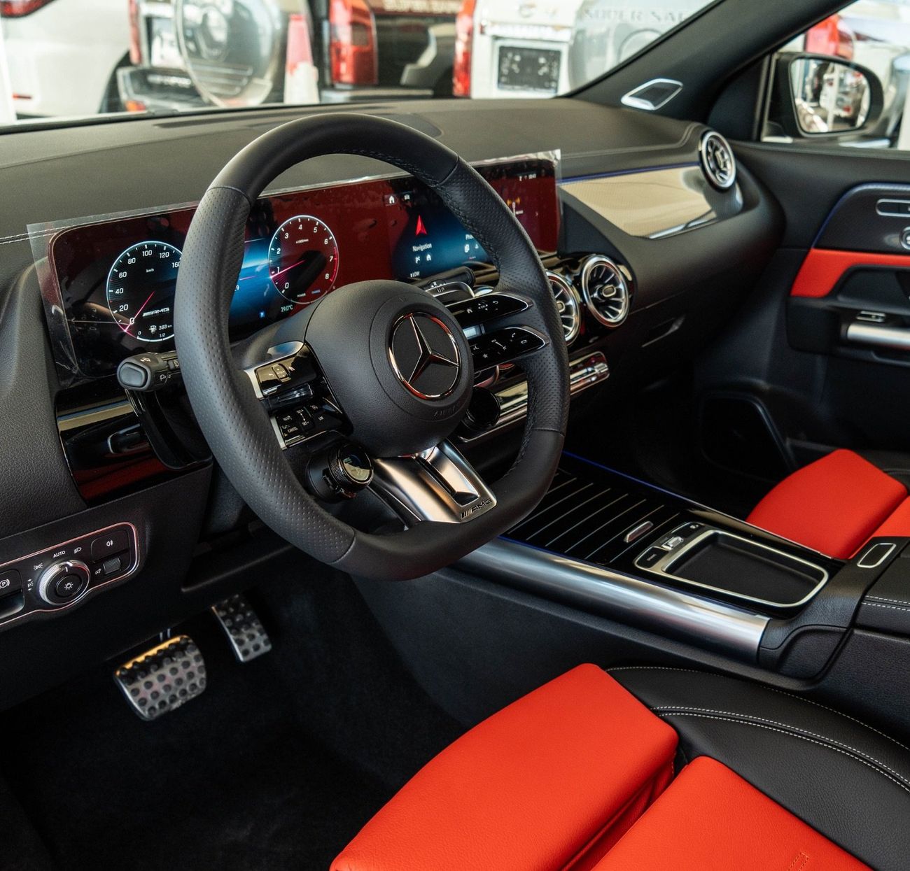 Mercedes-Benz GLA 35 AMG GLA 35 | AMG 4Matic | 2.0L | V6 | 2025