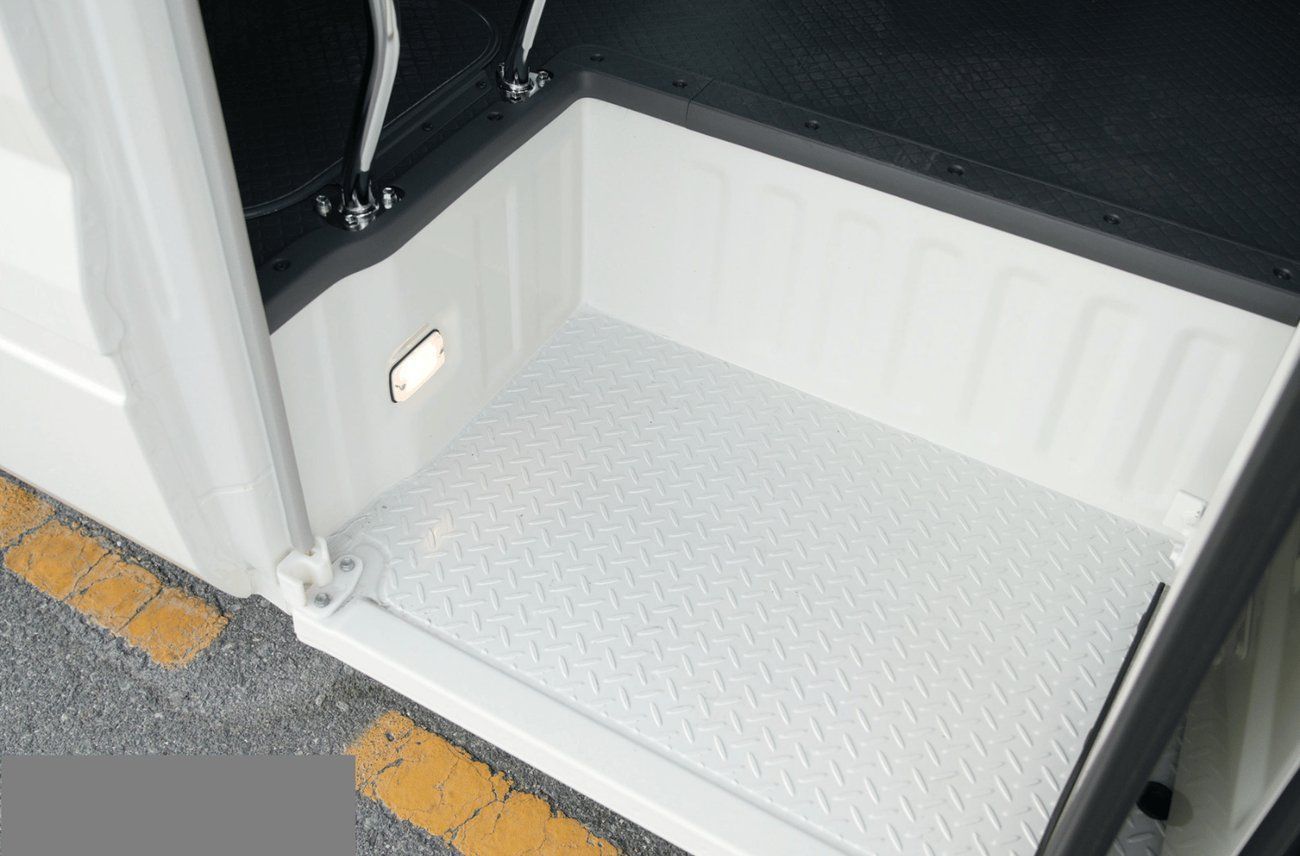 Toyota Coaster ECT0124 - 2025 Toyota Coaster 4.0L Dsl Mt 28 Seats with Snorkel