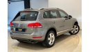 Volkswagen Touareg 2015 Volkswagen Touareg SEL V6, Warranty, Full Service History, Low KMs, GCC