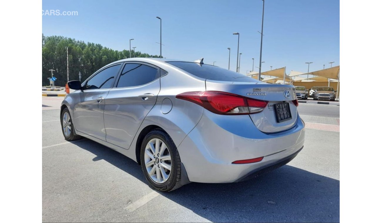 Hyundai Elantra Hoynday elntra 2015 full options for sale