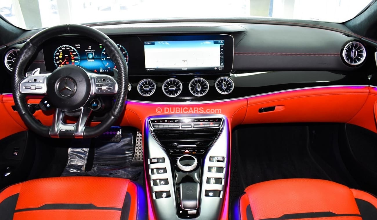 مرسيدس بنز ايه ام جي جي تي 43 Turbo