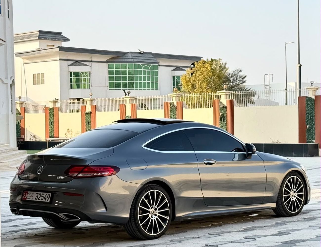 Mercedes Benz C200 STANDARD 2019 C200 COUPE 2019 GCC | SINGLE OWNER | PERFECT CONDITION