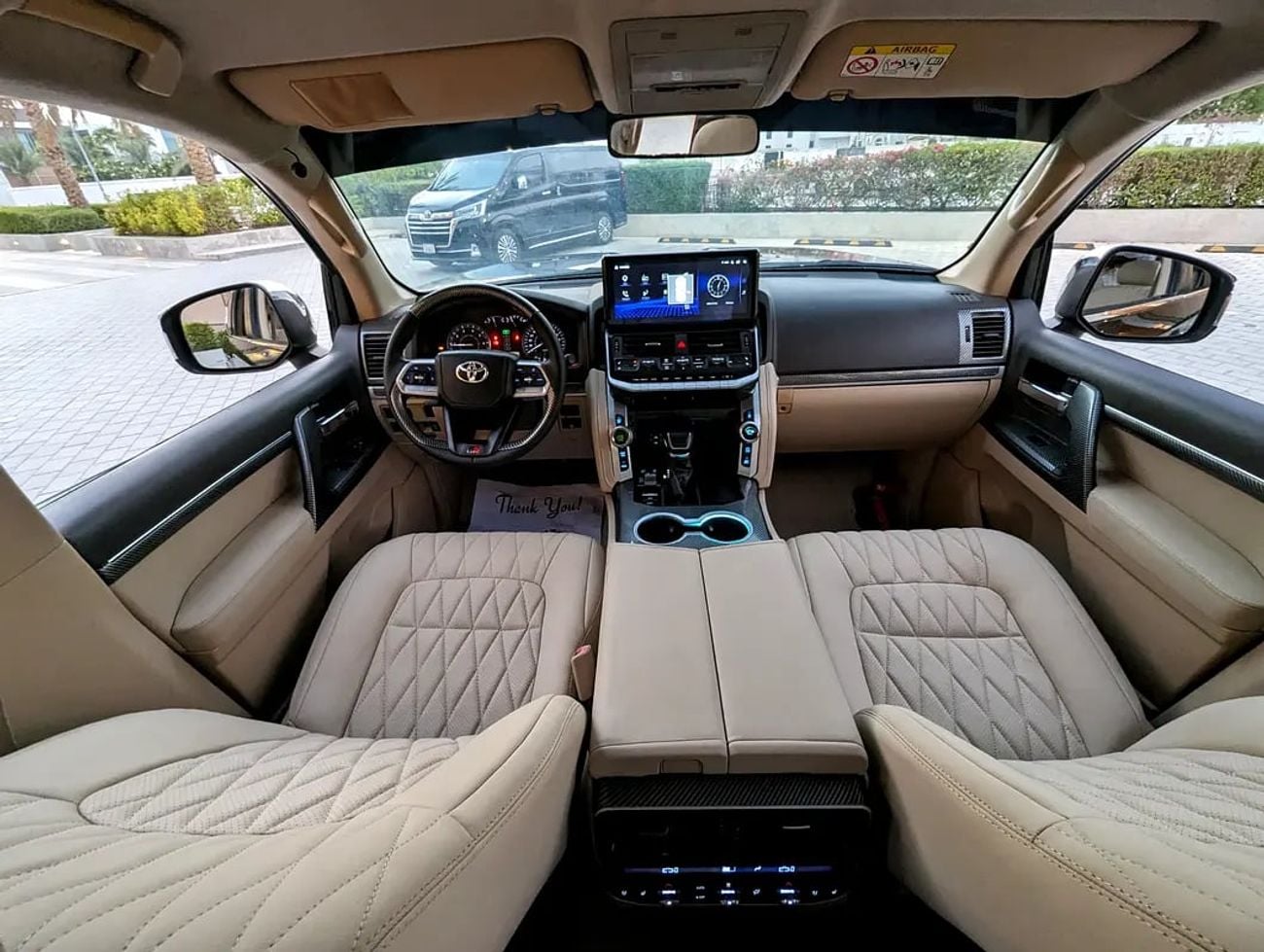 تويوتا لاند كروزر GXR 2014 Facelifted 2026 With Interior and Exterior V6 4.0L GCC specs
