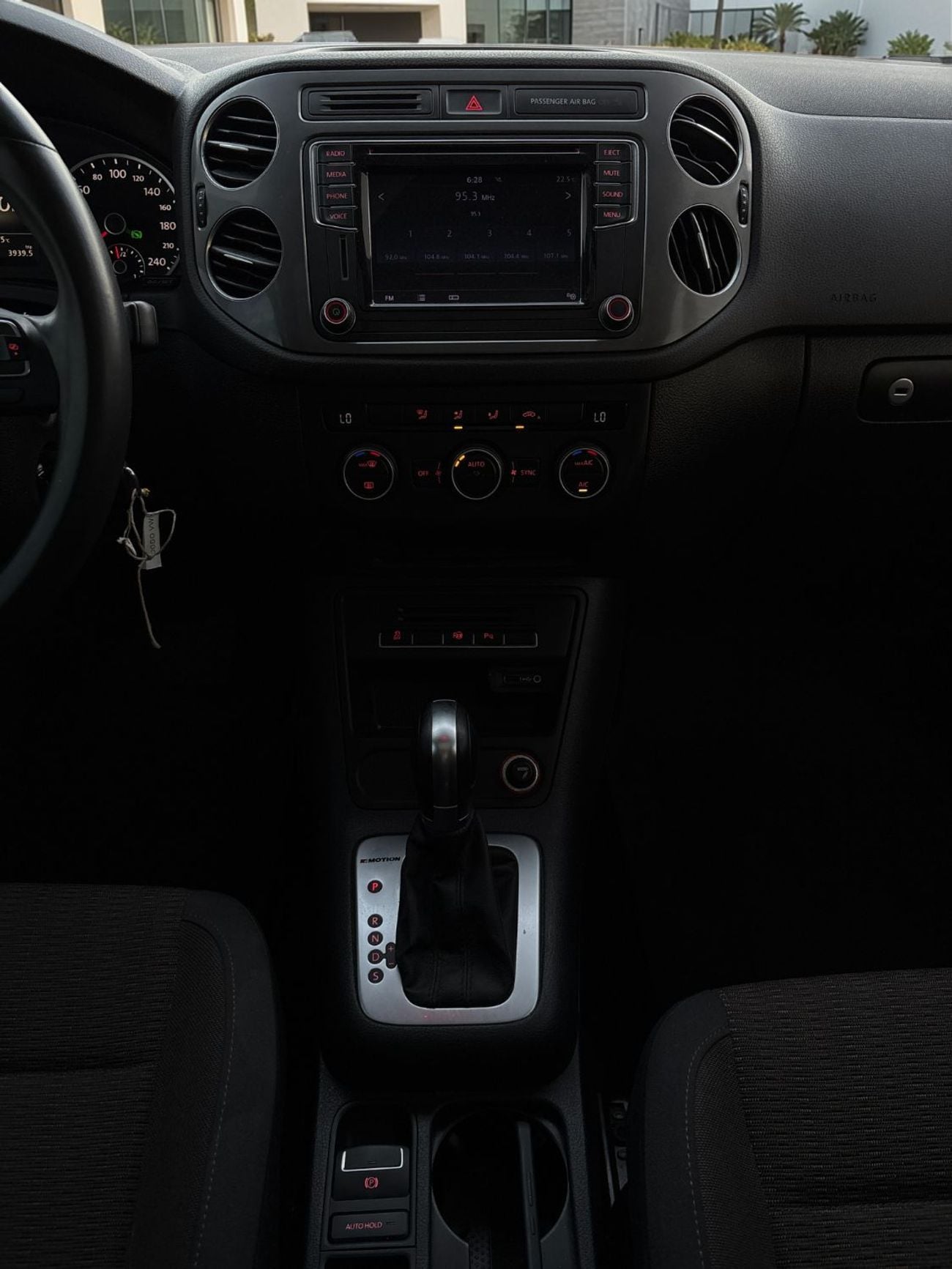 فولكس واجن تيجوان 2.0 TSI Elegance