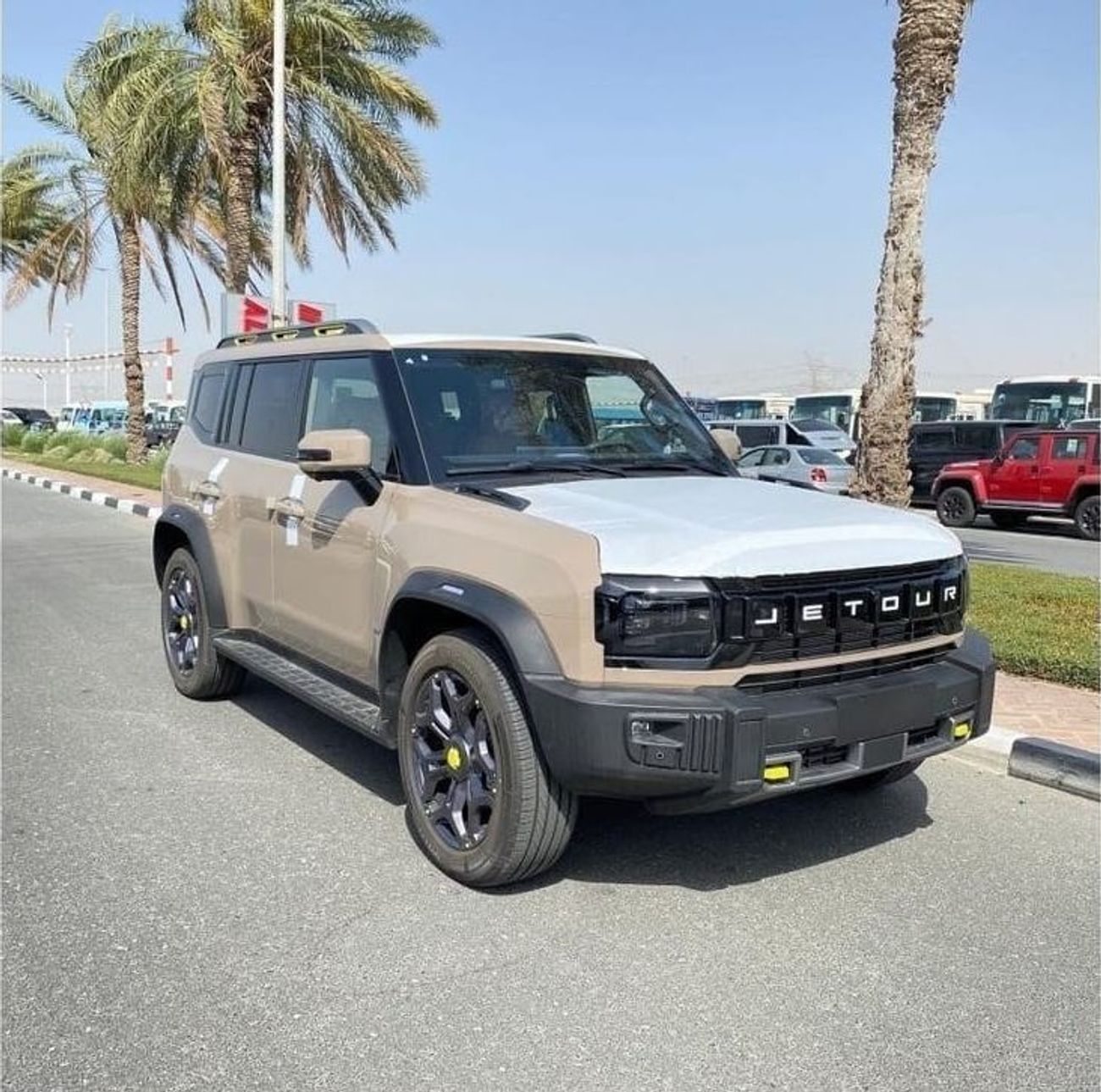 جيتور T2 Jetour T2 2.0L Turbo 4WD Petrol Model: 2024, (Export Only)