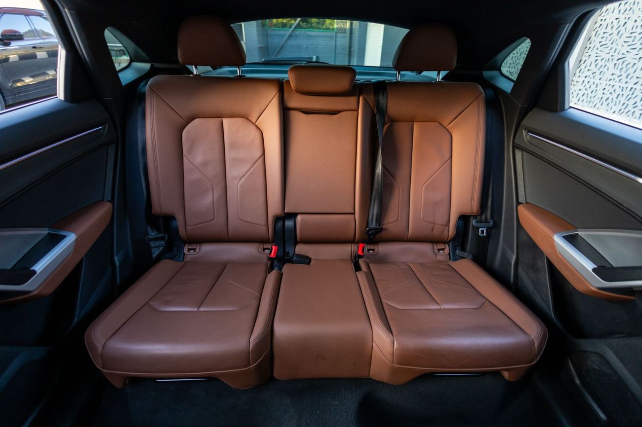 أودي Q3 40 TFSI quattro 2.0L Sportback