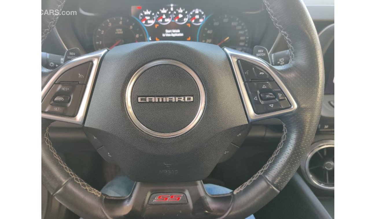 Chevrolet Camaro 2015 model SS. Manuel gear. American Specs