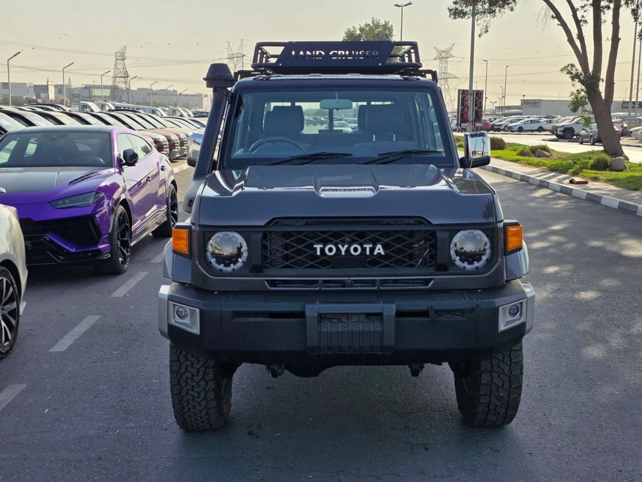 تويوتا لاند كروزر بيك آب RIGHT HAND VEHICLE ONLY FOR EXPORT 4.5L MODEL 2018 SHAPE 2024