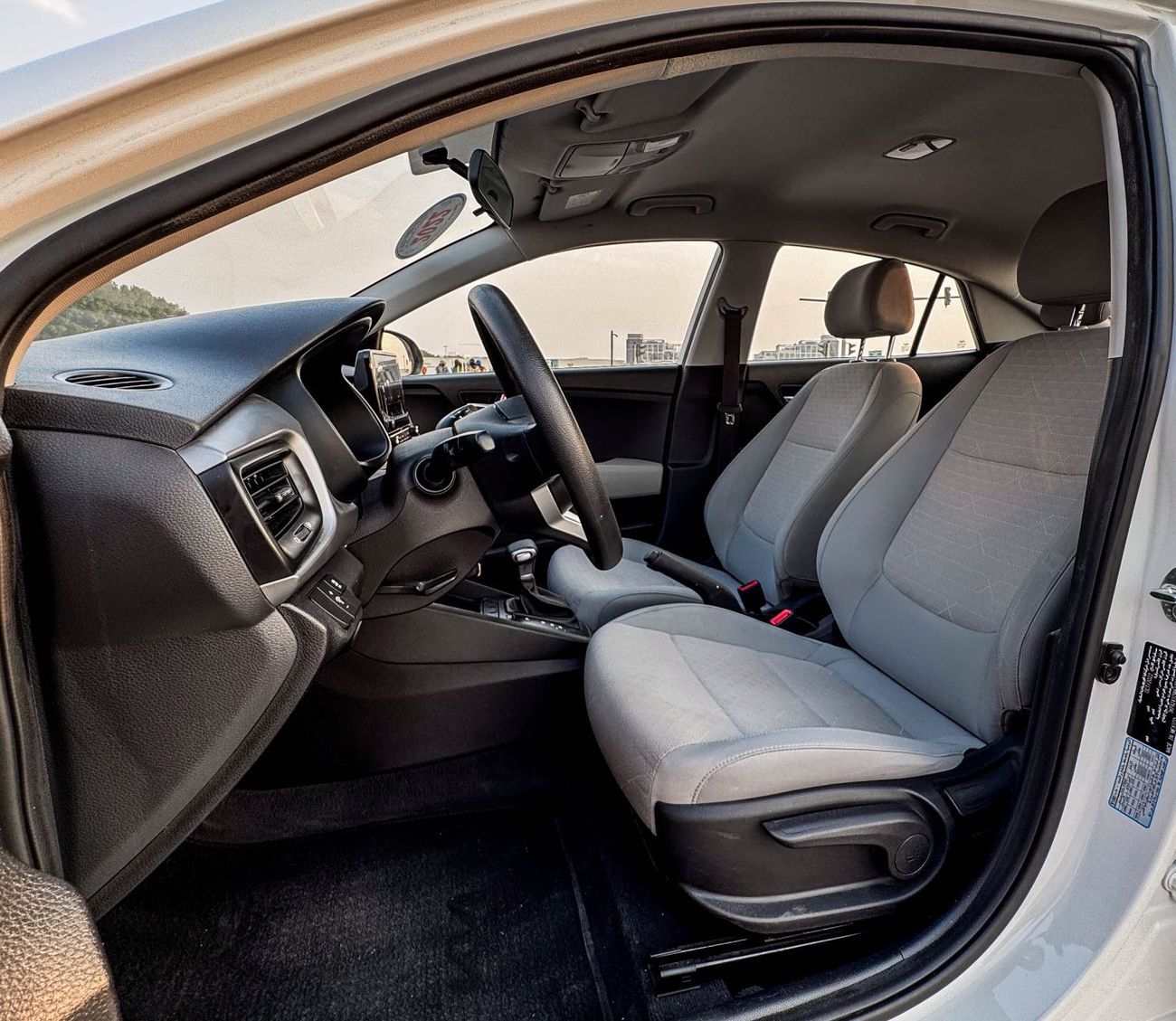 Kia Rio LX 1.4L Sedan Kia Rio | 1.5 L | 2022 | GCC | Accident-Free | In Excellent Condition | 564 P.M