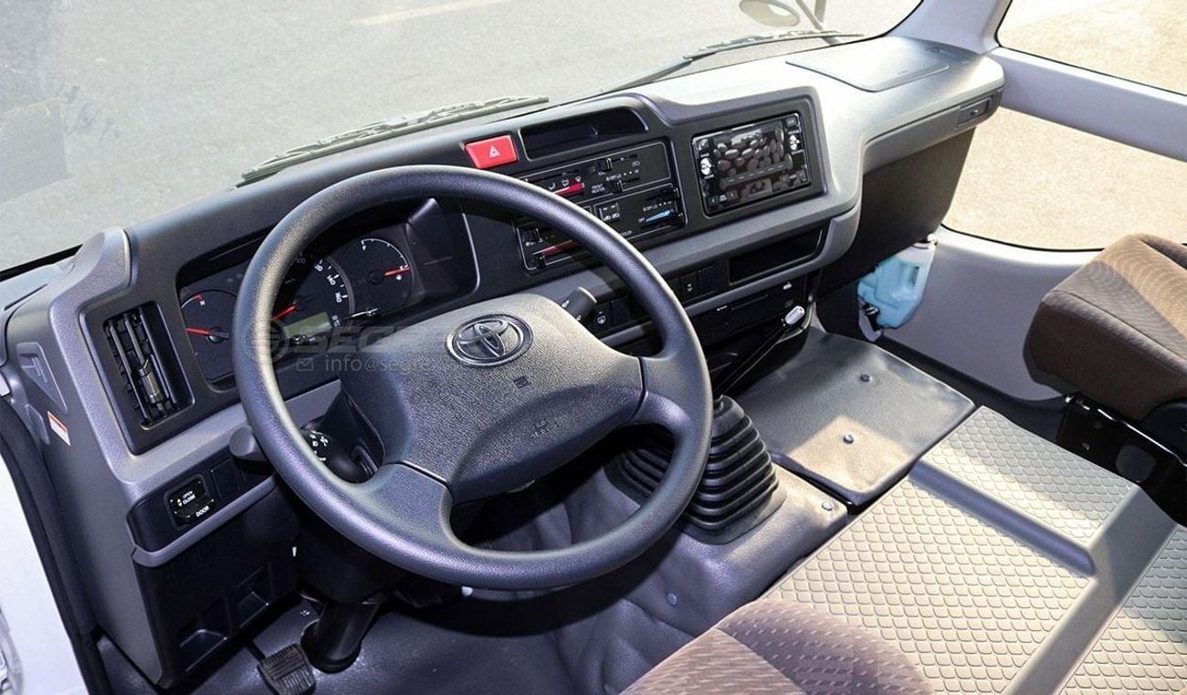 تويوتا كوستر 2025 Model Toyota Coaster, 23-Seater, 2.7L Petrol M/T