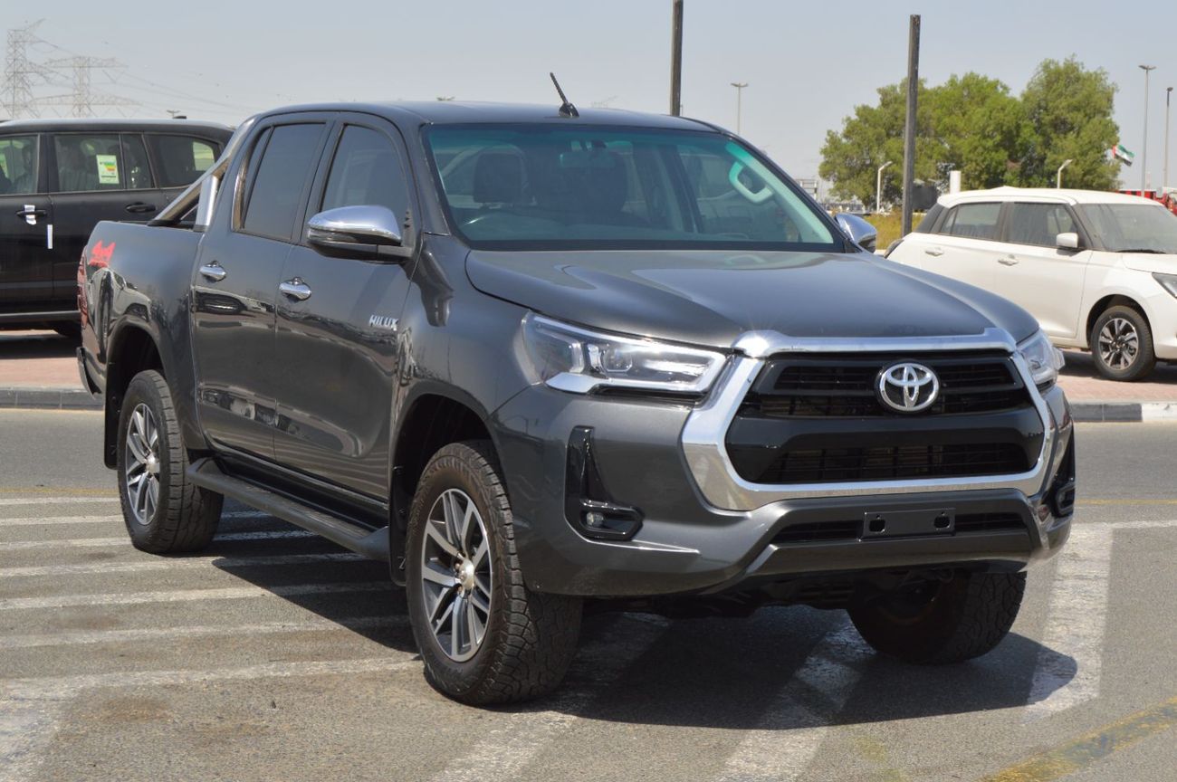 Toyota Hilux Double cabin 2.8L, perfect inside and outside