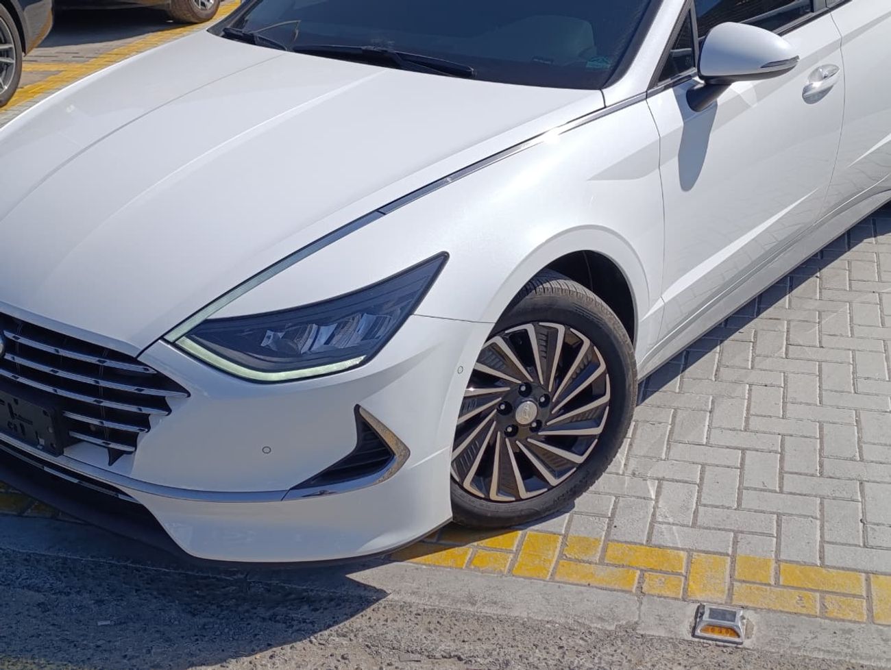 هيونداي سوناتا Base 2.0L