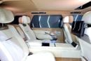 لاند روفر رينج روفر Vogue SV LWB P530, Executive Class Rear Seats, Al Tayer Warranty + Service!!