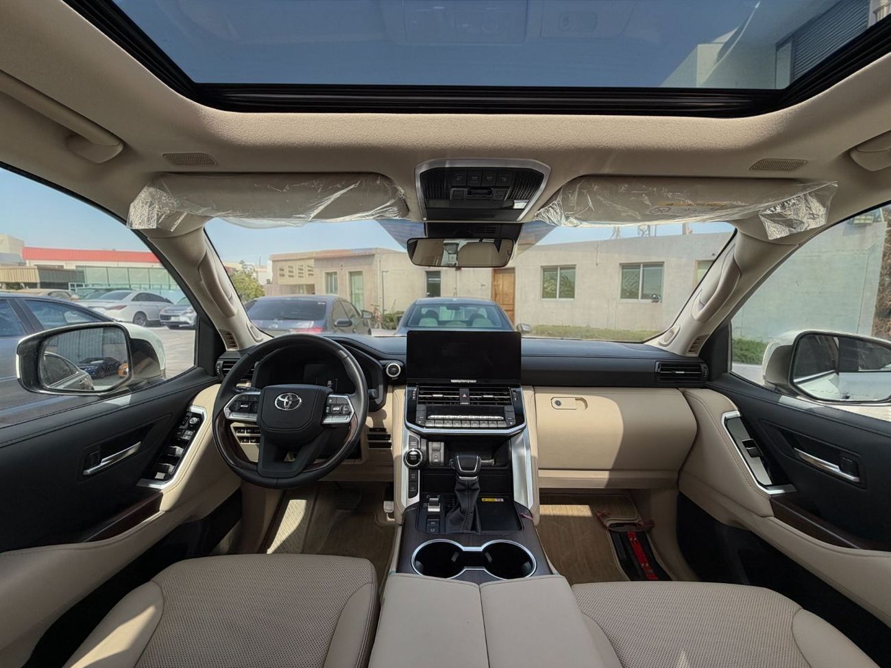 Toyota Land Cruiser GXR 3.5L TOYOTA LAND CRUISER GXR TWIN TURBO | 3.5L V6 – 409 BHP | 2025 | GCC SPECS | AED 4,960 PER M