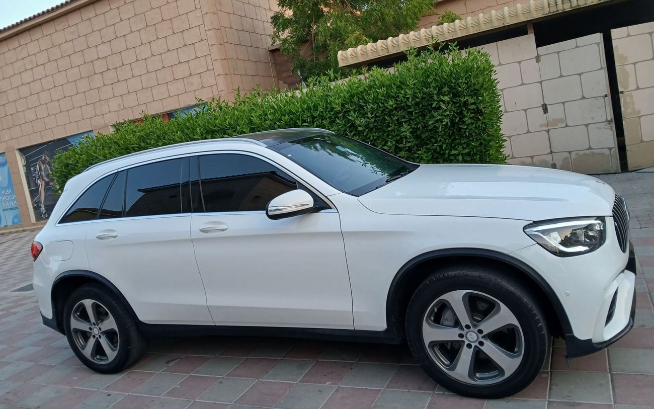 مرسيدس بنز GLC 300