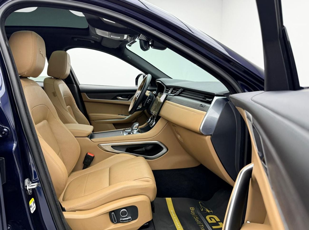 Jaguar F-PACE 2021 Jaguar F-Pace P250, Warranty, Full Agency Service History, GCC