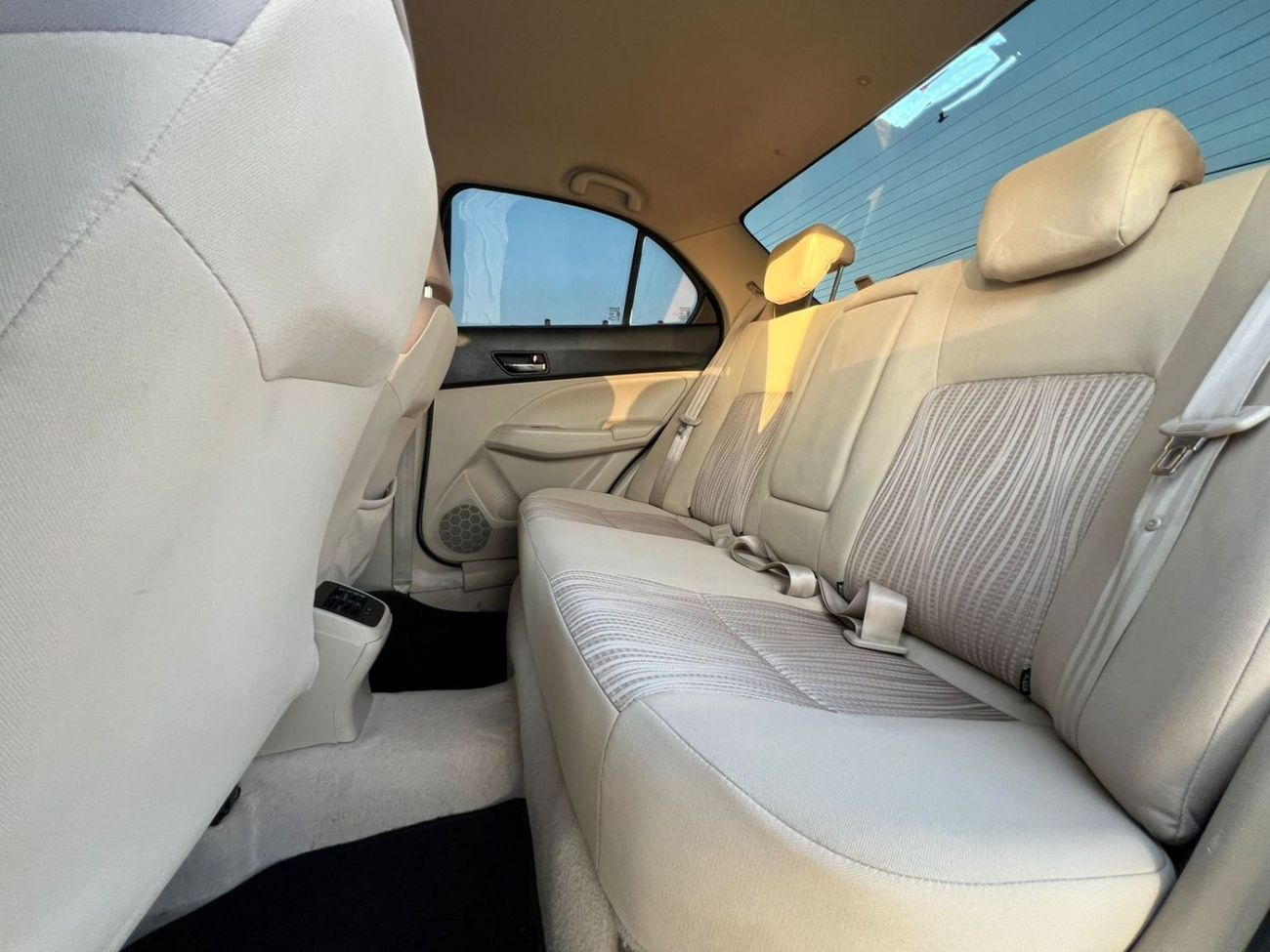 سوزوكي دزاير GL 1.2L