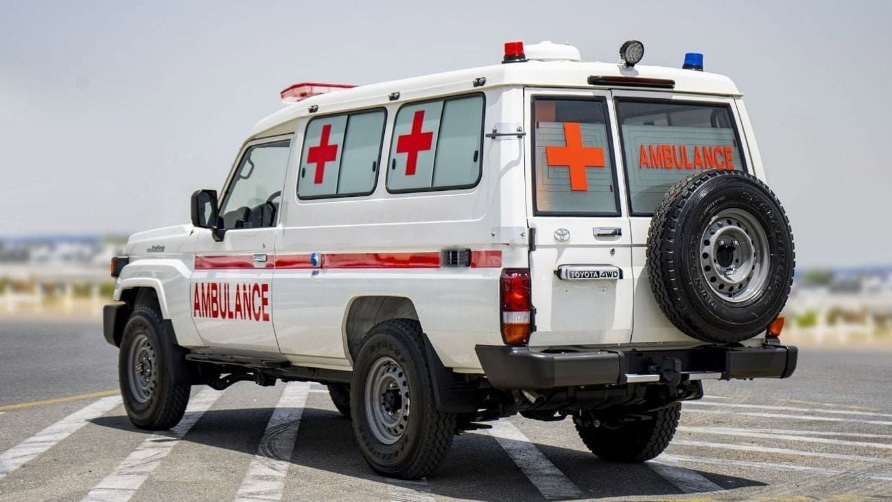 تويوتا لاند كروزر 70 AMBULANCE LC78 4.2D MT MY2025