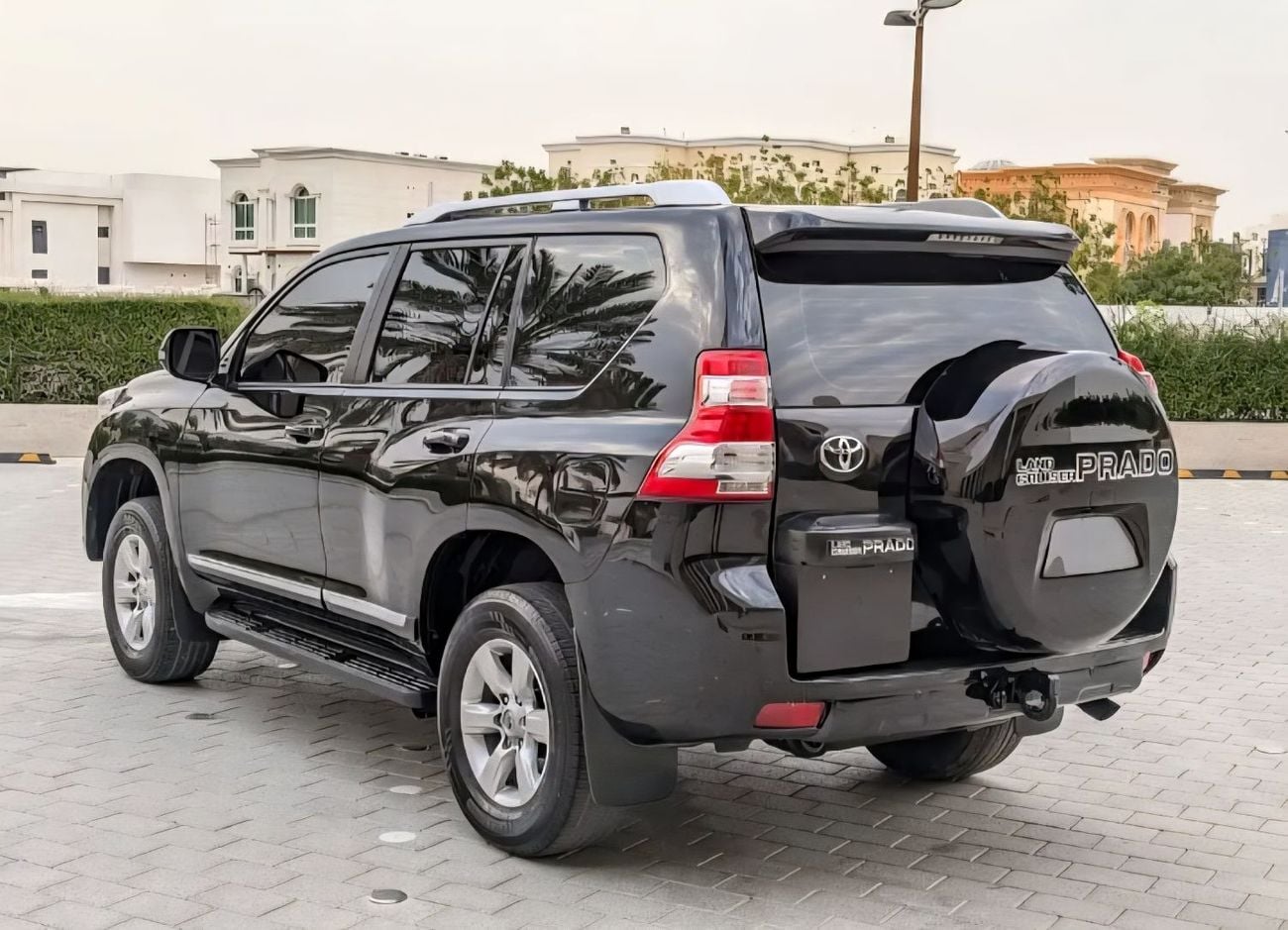 تويوتا برادو TXL 4.0L (7 Seater)
