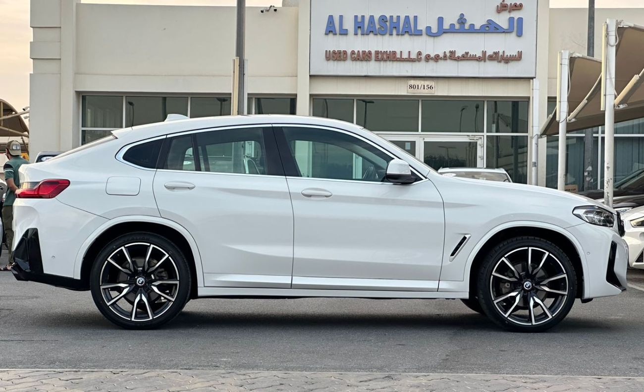 بي أم دبليو X4 BMW X4 TWIN POWER TURBO _Korean_2022_Excellent Condition _Full option